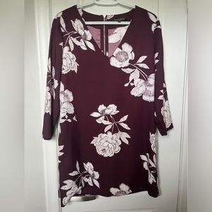 Dynamite maroon dress with florals